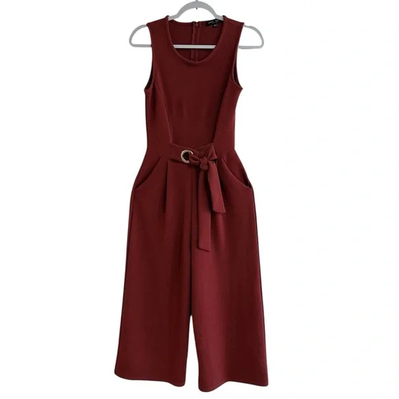 Romeo + Juliet Couture Women’s Burgundy Sleeveless Wide Leg Jumpsuit Size S - Picture 3 of 15